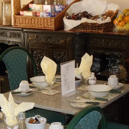 Nocleg ze śniadaniem Grange House