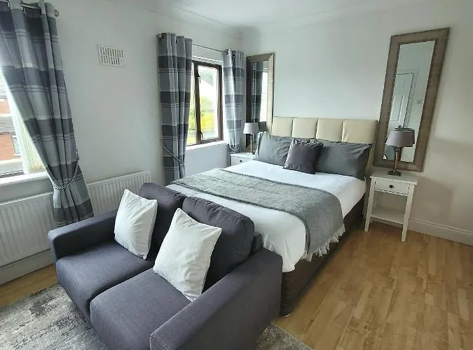 Grange House 3*